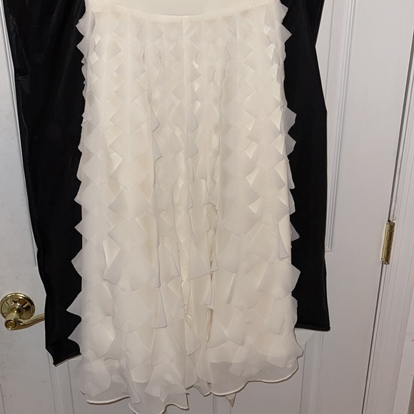 White House Black Market Party Dress - Picture 2 of 7